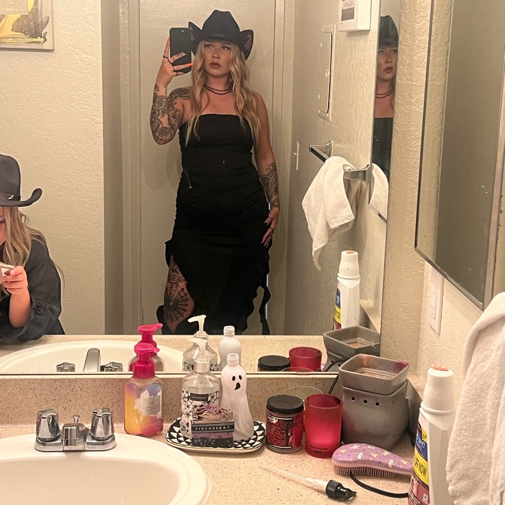 Elegant Black Dress